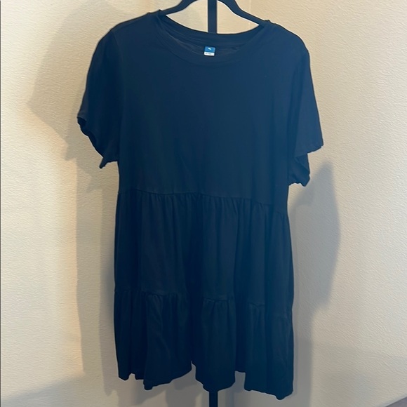 Old Navy Dresses & Skirts - Women's Black cotton Tiered dress